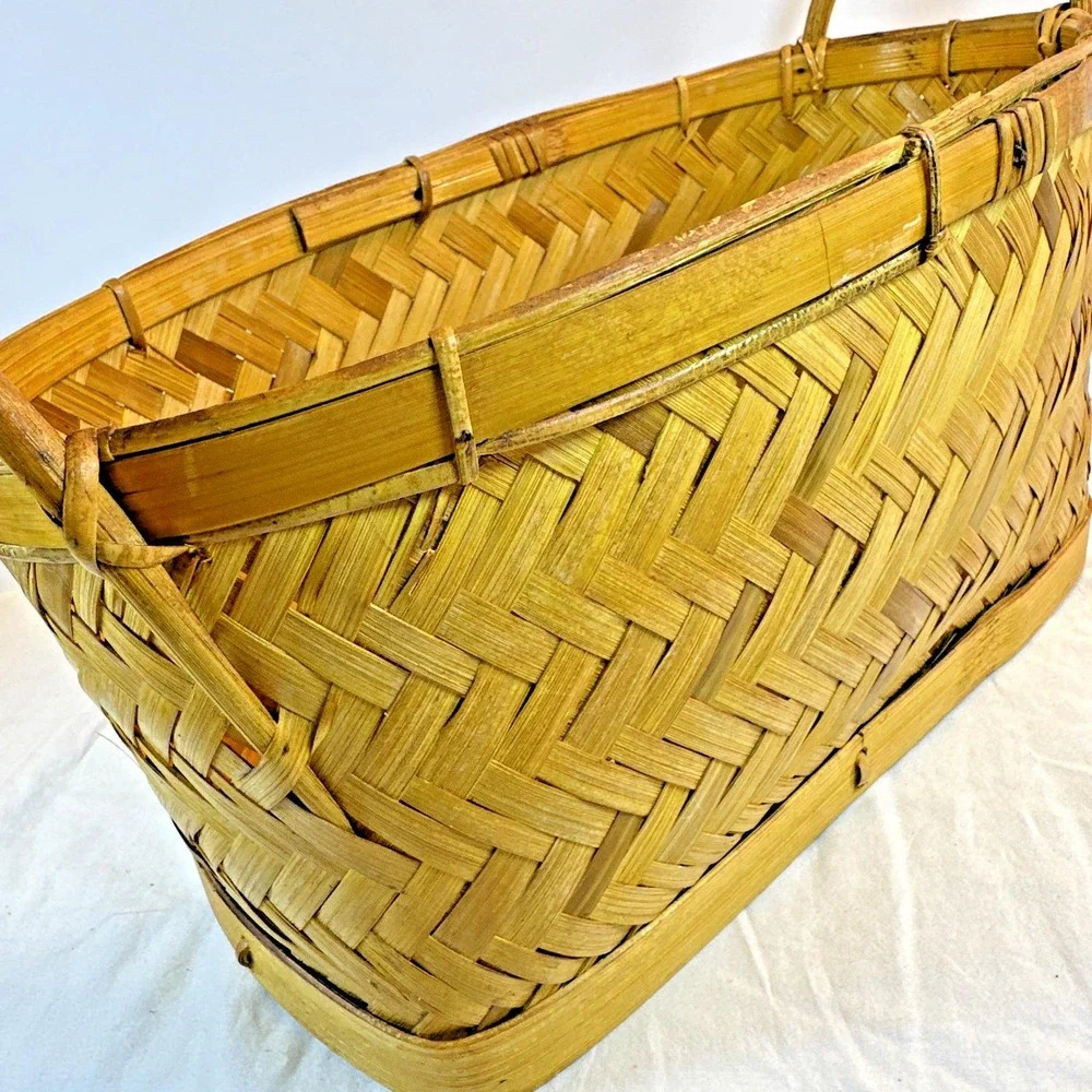 Vintage Handwoven Basket Philippines 12x7x6 Boho Herringbone Zigzag Woven EVC